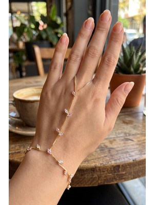 Alfa Brand Gold Renk Pirinç Zirkon Taşlı Yaprak Model Şahmeran