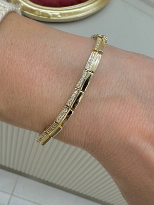 Esmeray Aksesuar Vip Çelik Gold Renk Zirkon Taşlı Tasarım Bileklik Uzunluk 16,5 Cm. Ek Klipsle 18,5 Cm.