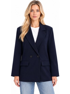 Kruvaze Düğmeli Kapak Cepli Geniş Yaka Blazer Ceket