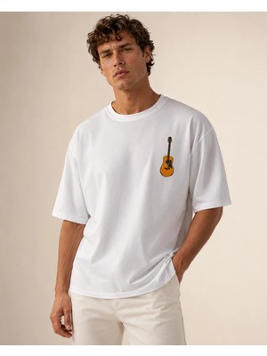 Can Moda Canmoda Erkek Beyaz Oversize Minimal Gitar Baskılı %100 Pamuk Tişört