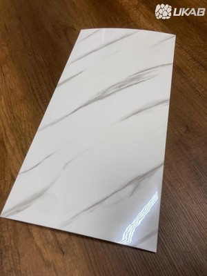 Ukab Dekor Beyaz Mermer Desenli Kendinden Yapışkanlı Esnek Köpük Pvc Panel 20 Adet (30X60 Cm) Beyaz 30 x 60