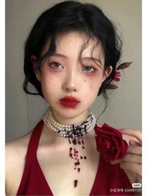 Ravinity Gothic Tarzda Kanlı Kolye Bordo Boncuklu Incili Choker Kolye