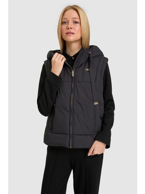 U.S. Polo Assn. Kadın Siyah Yelek 50326276-VR046