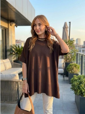 Kadın Bisiklet Yaka Kısa Yarasa Kollu Yanları Yırtmaçlı Oversize Dökümlü Merserize Bluz