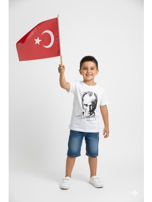 Mojo Bebek Unisex Garson Çocuk Atatürk Baskılı Kısa Kol T-shirt 9435 Beyaz