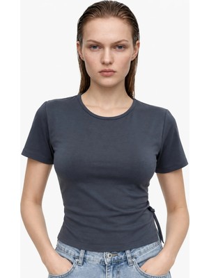 Hakke Kadın Arkadan Ayarlanabilir Bağcıklı T-Shirt
