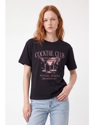 Hakke Coctail Club Baskılı Oversize T-Shırt