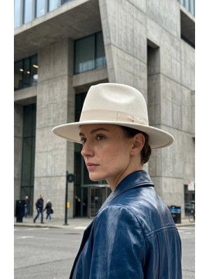 Emybox Kadın Kaşe Kovboy Şapka Geniş Siperlikli Fötr Kemerli Kışlık Şık Şapka Country Vintage Tarz Şapka