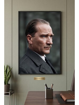 Siyah Ahşap Çerçeveli Atatürk Portre Duvar Tablosu Tekli Set Klasik Yan Profil Desenli Modern Dekorasyon Kabartma Görünümlüdür
