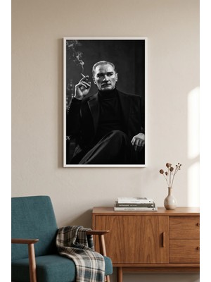 Beyaz Ahşap Çerçeveli Siyah Beyaz Portre Atatürk Duvar Tablosu Tekli Set Klasik Portre Desenli Modern Dekorasyon Kabartma Görünümlüdür