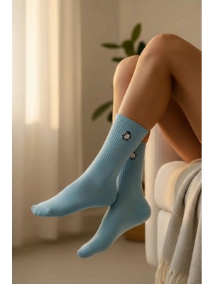 Can Moda Canmoda Penguen Nakışlı Mavi Renk Eğlenceli Unisex Pamuklu Kolej Çorabı (36-44 Numaraya Uygun)