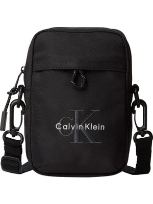 Kawin Cal Vin Klein Bold Logo Nylon Slım Reporter El Çantası Erkek