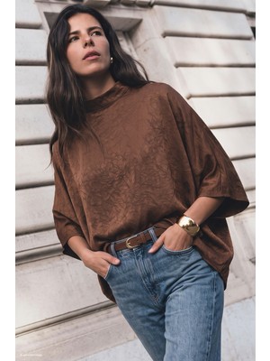 Sateen Yarasa Kol Bluz - Açık Kahve