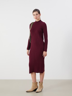 LC Waikiki Lcwaıkıkı Classic Bordo Yarım Balıkçı Yaka Triko Elbise