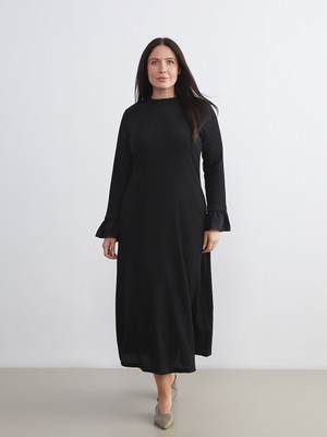 LC Waikiki Lcw Modest Siyah Büyük Beden Fırfırlı Dik Yaka Elbise