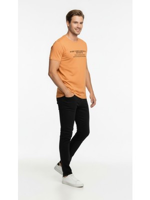 Maxi Modena Minimal Tipografi Detaylı Erkek Günlük T-Shirt