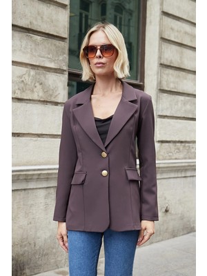 Jument Kadın Yakalı Cep Kapaklı Çift Düğmeli Blazer Esnek Premium Kumaş Ceket-Kahve