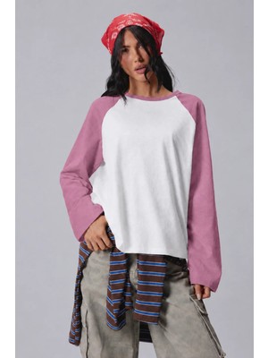 Tarz Cool Kadın Oversize Kontrast Kollu Raglan Bisiklet Yaka Düşük Omuzlu T-Shirt