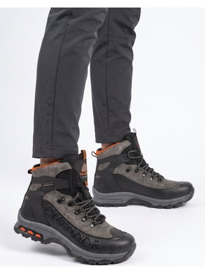 Mc Jamper Siyah-Füme Bağcıklı Fermuarlı Kaymaz Tabanlı Erkek Outdoor Trekking Bot 2115