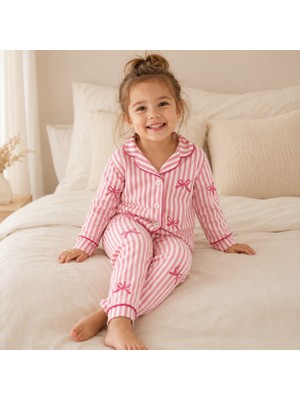 Dolaş Kids Pembe Çizgili Fiyonk Desenli Uzun Kollu Kız Bebek Pijama Takımı