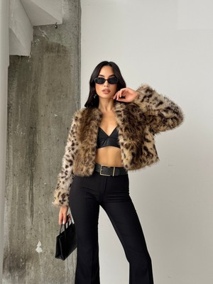 Moda Durağı Yakasız Ithal Premium Kaliteli Kürk Leopar Desen