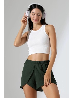 Berel Moda Kadın Şort Haki Beli Lastikli Önü Parçalı Aerobin Dokuma