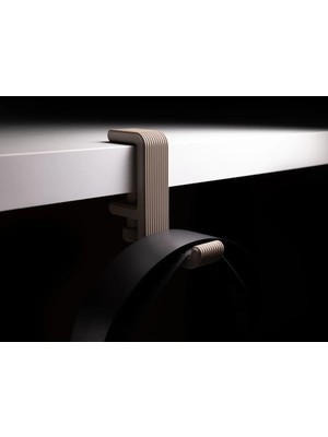 3D Baskı Masa Kenarı Kulaklık Askısı Çizgili Kulaklık Tutucu Sıkıştırmalı Kulaklık Askısı 10-40 mm Masa - Gri