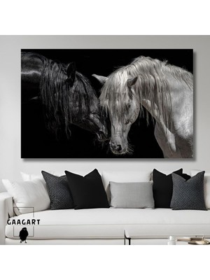 Tekli Yatay Kanvas Dekoratif Duvar Tablosu Siyah Beyaz At, 40 x 30
