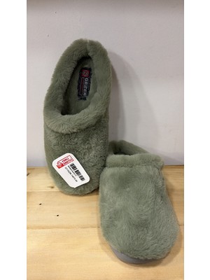 Gezer Yeni Sezon Rahat Taban Peluşlu Kışlık Kadın Ev Terliği