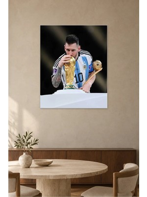 Fida Messi Dünya Kupasını Öperken Canvas Tablo