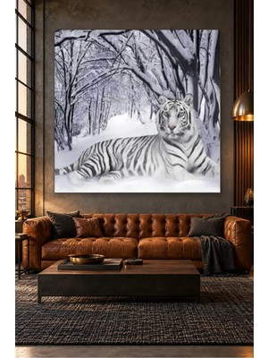 Fida Karlı Ormanda Uzanan Beyaz Kaplan Canvas Tablo