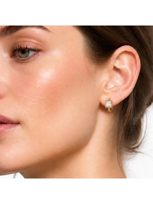 14 K Altın Görünümlü Mini Kare Zirkon Tektaş Küpe