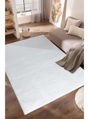 Düz Beyaz Peluş Halı – Kaymaz Taban – 11 Farklı Ölçü – Yıkanabilir, Yumuşak Dokulu (1