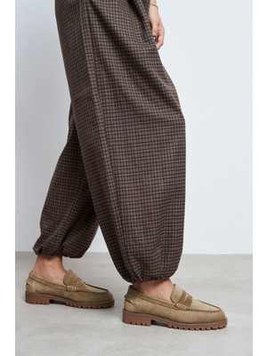 Nişantaşı Shoes Elie Rome Bej Süet Deri Tırtıklı Kalın Taban Günlük Kadın Loafer