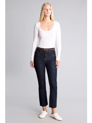 DeFacto Crop Flare Fit Orta Bel Kısa Çan Paça Jean Pantolon G7548AX26WN