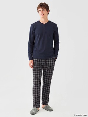 LC Waikiki Lc Waıkıkı Lacivert Henley Yaka Uzun Kollu Erkek Pijama Üst