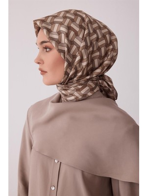Belli Twill Ipek Eşarp 2027 Kış Sezonu 4407D01-04