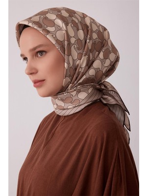 Belli Twill Ipek Eşarp 2027 Kış Sezonu 4422D02-55