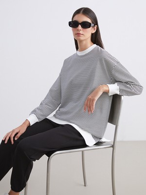 LC Waikiki Lcw Modest Siyah Büyük Beden Bisiklet Yaka Çizgili Kadın Sweatshirt Tunik