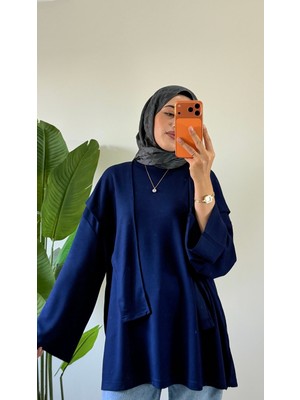 Gamze Özkurt Omuz Şallı Modal Basic Tunik