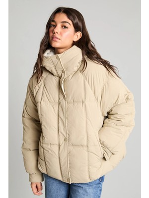 DeFacto Regular Fit Dik Yaka Şişme Mont H8578AX26WN