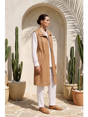 Lêvi D'or Önü Fermuar ve Çıtçıt Detay Bel Büzgülü Yelek 710032 Camel