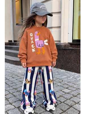 Monila Kız Çocuk 3 Iplik Pamuklu Kumaş Kahverengi Ördek Baskılı Sweatshirt ve Çizgili Baskılı Altlı Alt Üst Takım