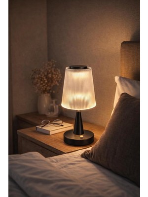 Tr 3 Renkli Dokunmatik Şarjlı Masa Lambası, LED Işıklı Dekoratif Abajur, Siyah, 15 x 31 cm