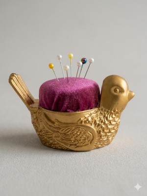 Gy Atelier 7 x 7 Dekoratif Gold Kuş Figürlü Iğnelik