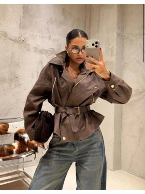 Miss Beyoğlu Kemerli Suni Deri Biker Ceket - Altın Fermuarlı Oversize Kadın Deri Ceket