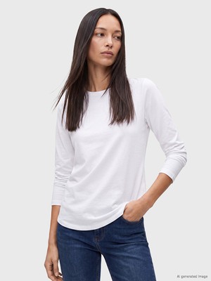 LC Waikiki Lcw Everyday Beyaz Bisiklet Yaka Kadın Tişört