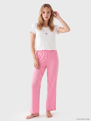 LC Waikiki Lcw Dream Pembe Bisiklet Yaka Baskılı Kadın Pijama Takımı