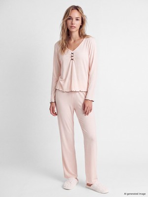 LC Waikiki Lcw Dream Pembe V Yaka Kadın Pijama Takımı
