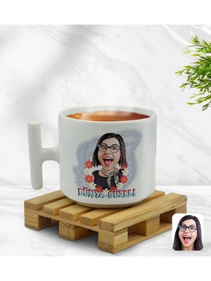 BK Gift Kişiye Özel Dünya Güzeli Karikatürlü T Kulplu Beyaz Middle Kupa Bardak-1
